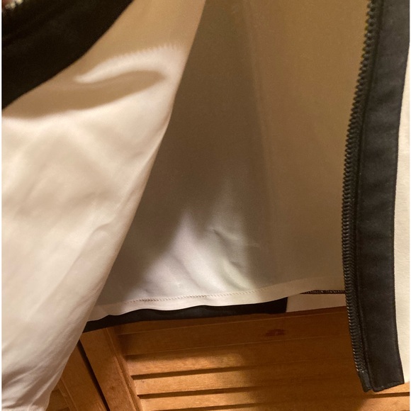 Marisa Kenson Collection Tiffany Ivory & Black Short Sleeve Dress - Picture 14 of 16